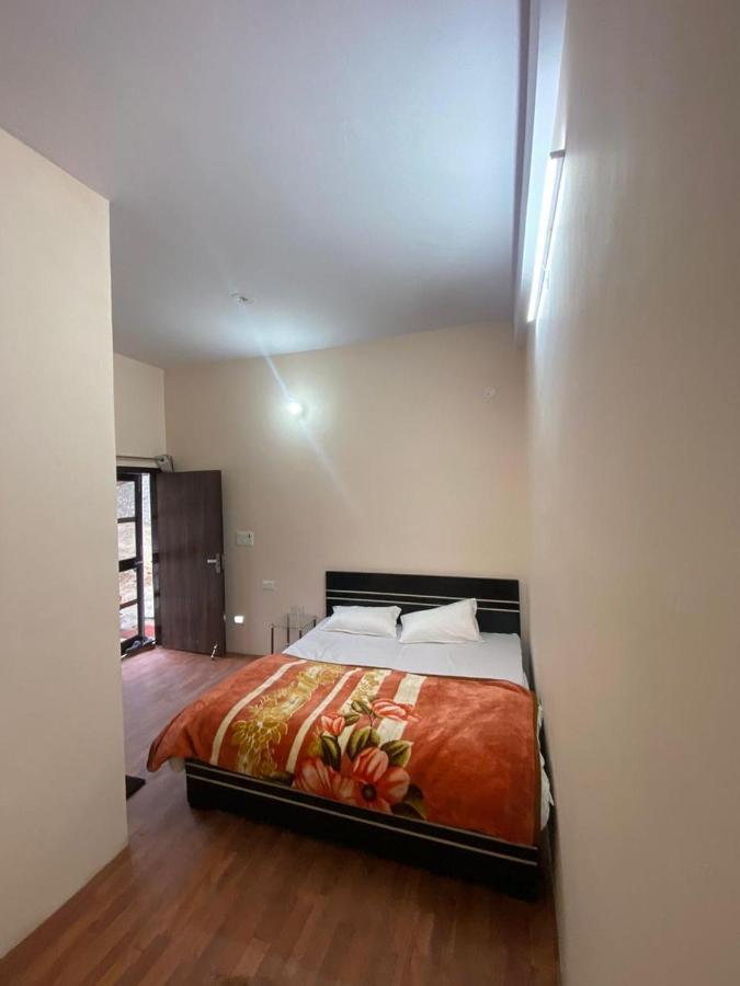 Chirag Homestay Kainchi Nainital Ngoại thất bức ảnh