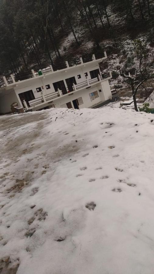 Chirag Homestay Kainchi Nainital Ngoại thất bức ảnh